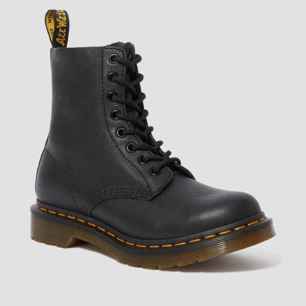 Dr. Martens 1460 Original Leather Black Boots